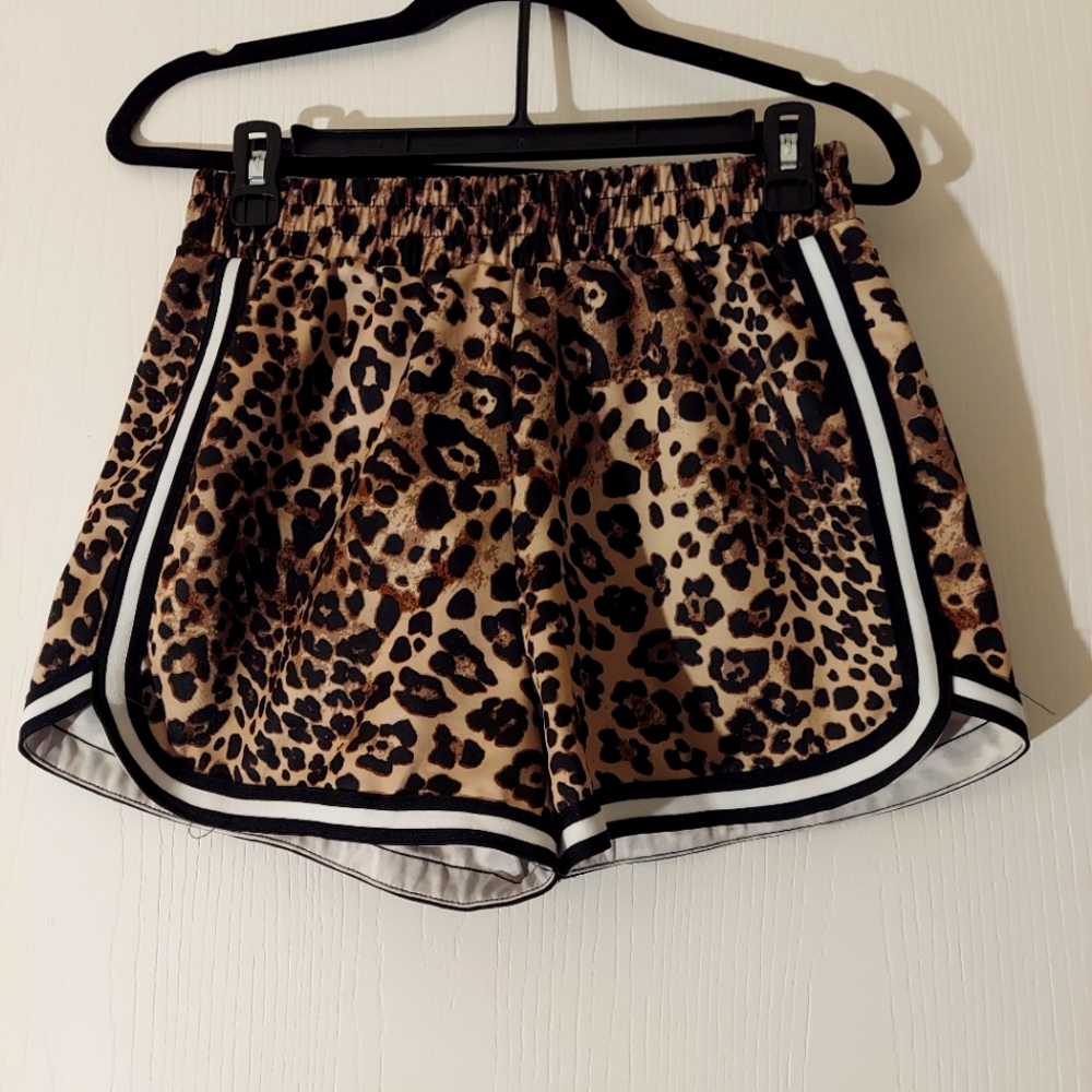 High-Waisted Leopard Print Shorts, Stretchy
